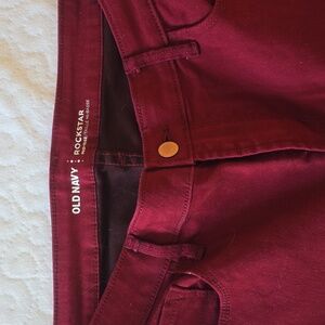 Old Navy mid rise Rockstar jeans red size 14 regular